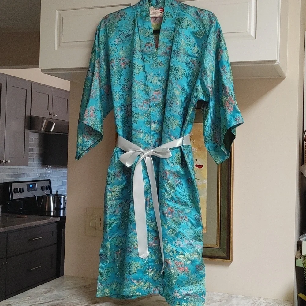 Vintage appears rayon should